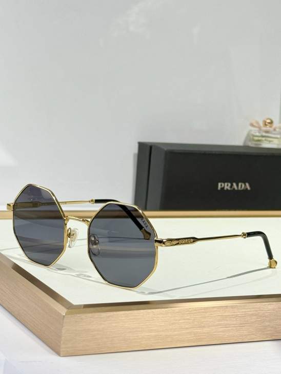 Picture of Prada Sunglasses _SKUfw79278588fw